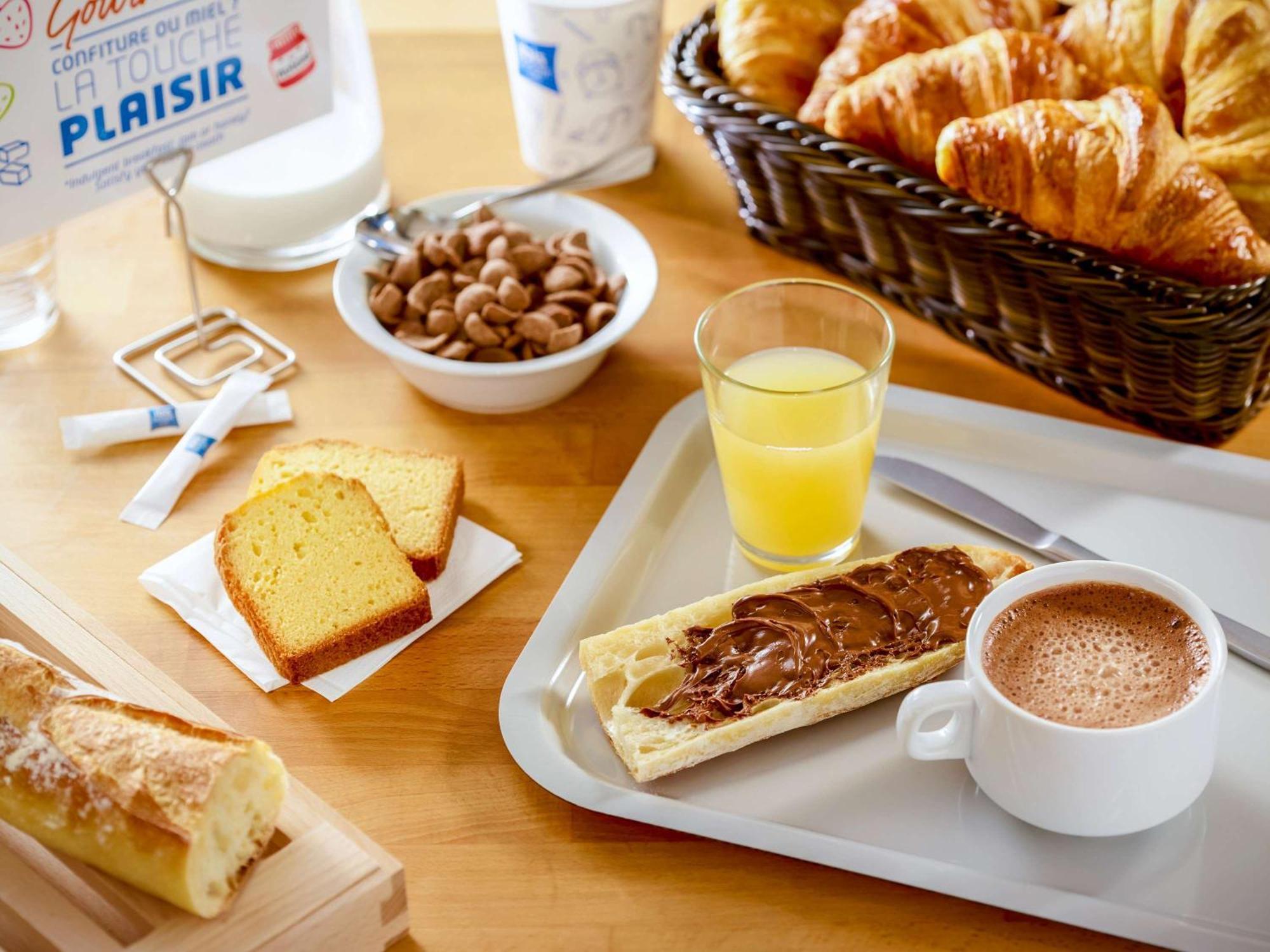 Ibis Budget Brest Sud Plougastel - Hotel Renove Luaran gambar